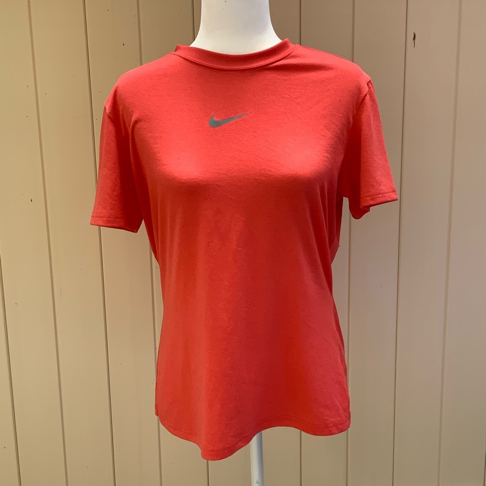 Classic Vintage 1990’s Eye Popping Nike Tee Shirt
